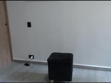 See Hot_mommymia online Now @ wank.ch