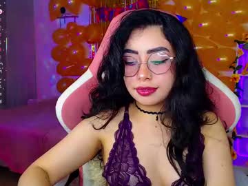 See Iamveroo online Now @ wank.ch