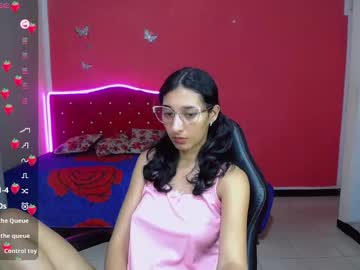 See Inocent_luna online Now @ wank.ch