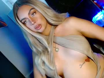 See Insatiable_queen16 online Now @ wank.ch