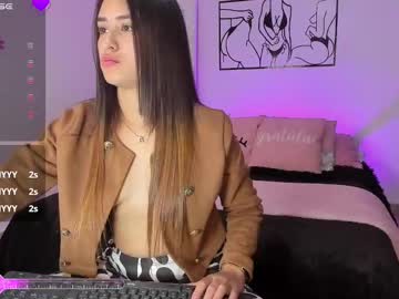 See Isaa_diamond online Now @ wank.ch