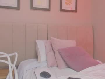 See Isabela__x online Now @ wank.ch