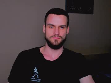 See Iveran_love1 online Now @ wank.ch