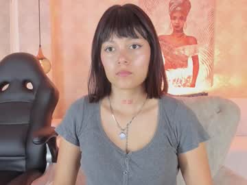 See Ivy_qadesh online Now @ wank.ch