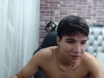 See Jacoob_smiith online Now @ wank.ch