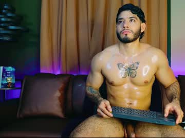 See Jadenfeynman online Now @ wank.ch