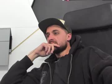 See Jamesmyersx online Now @ wank.ch