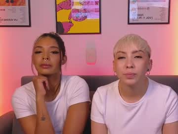 See Janehart_ online Now @ wank.ch