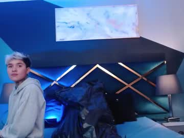 See Jaxwolf_ online Now @ wank.ch