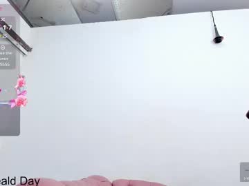 See Jeanram18 online Now @ wank.ch