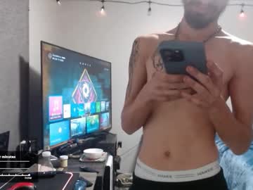 See Josefturner1 online Now @ wank.ch