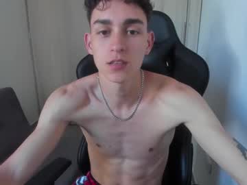 See Joshmiller_ online Now @ wank.ch