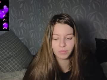 See Juicy_mystery online Now @ wank.ch