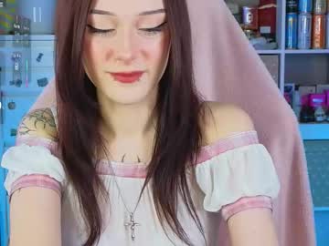 See Juicyamy_ online Now @ wank.ch