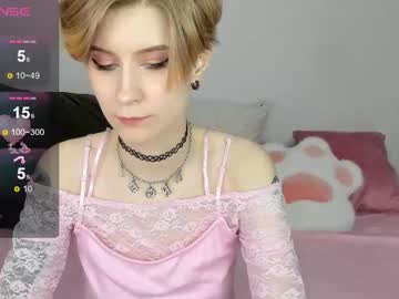 See Julescrown online Now @ wank.ch