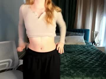 See Julia_anis online Now @ wank.ch