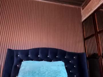 See Julia_dawson online Now @ wank.ch