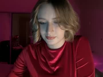 See Juliahupman online Now @ wank.ch