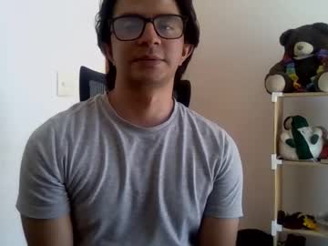See Julian_mora7 online Now @ wank.ch