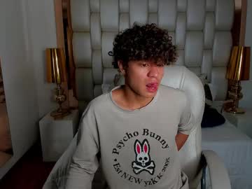 See Kaleth_smith online Now @ wank.ch