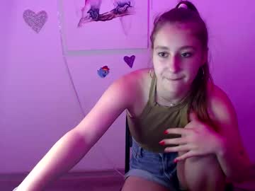 See Kamilla_love_ online Now @ wank.ch