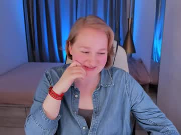 See Kate_rest online Now @ wank.ch
