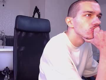 See Kaydendrew online Now @ wank.ch