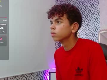 See Keahi_tay online Now @ wank.ch