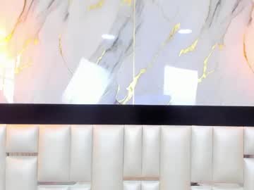 See Kelly_swift online Now @ wank.ch