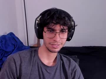 See Khozler_ online Now @ wank.ch