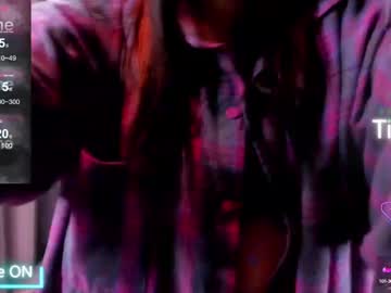 See Kim_brownie online Now @ wank.ch