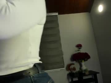 See Kylie_smith20 online Now @ wank.ch