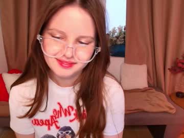 See Lana_delanay online Now @ wank.ch