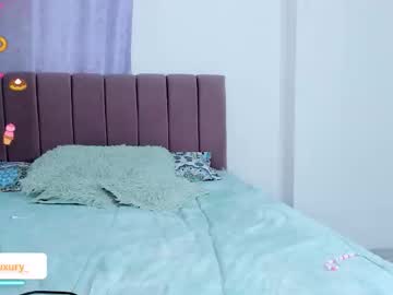 See Lauxury online Now @ wank.ch