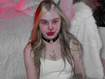 See Leiladwight online Now @ wank.ch