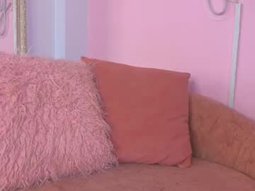 See Leylarusso online Now @ wank.ch