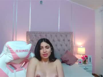 See Liahjhons online Now @ wank.ch