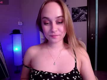 See Liana_bright online Now @ wank.ch