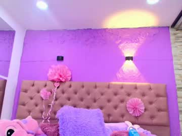 See Liiablossom online Now @ wank.ch