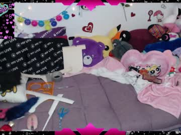 See Likemyashe online Now @ wank.ch