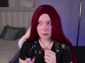 See Lily_hartson online Now @ wank.ch