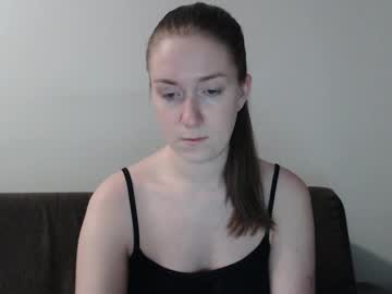 See Lily_love_x online Now @ wank.ch
