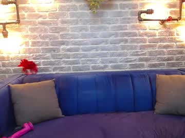 See Lisa_caprice online Now @ wank.ch