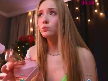 See Lissa_meooow online Now @ wank.ch