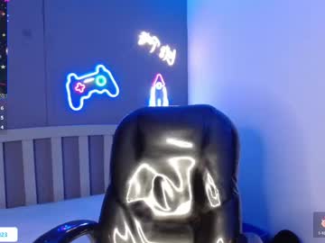 See Loistwink_1 online Now @ wank.ch