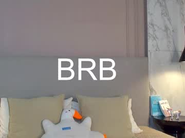 See Lorapuffs online Now @ wank.ch