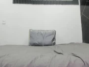 See Lord_diick online Now @ wank.ch