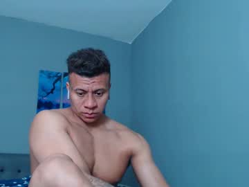 See Lothbrok_strong online Now @ wank.ch