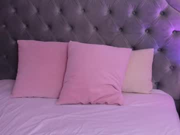 See Lucyaddison online Now @ wank.ch