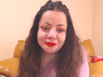 See Luisahornydoll online Now @ wank.ch